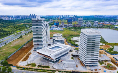 中部“两兄弟”并肩探路汽车强国