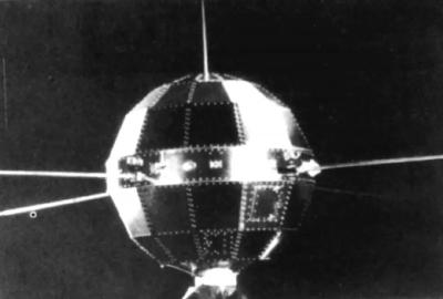 夜空中最“亮”的星，今天56岁