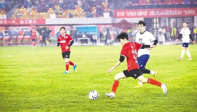 安陆“乡超+” 点燃消费热