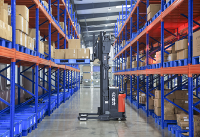 为什么全国都在抢答“智能原生”？这4个字定调AI发展下半场