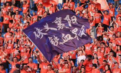 楚超观察｜一张球票带火一城好物