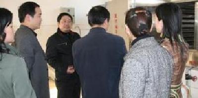 市民政局来嘉鱼进行专项检查督办