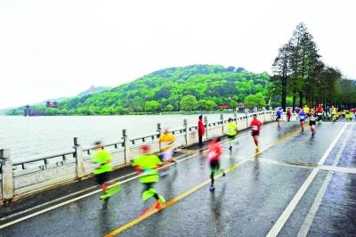 最强冷空气携风雨袭来 24小时陡降15℃明起转晴