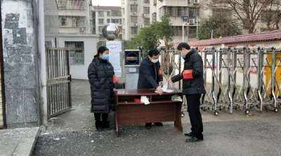 【一线写实】嘉鱼县总工会疫情防控攻坚战