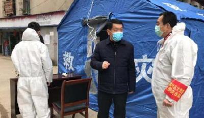 嘉鱼县税务共克时艰显担当
