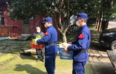 【一线写实】嘉鱼消防心系敬老院学习雷锋暖民心