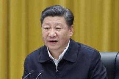 中共中央政治局召开会议 习近平主持