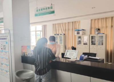 【“六大”活动】县发改局推动备案审批“极简化”