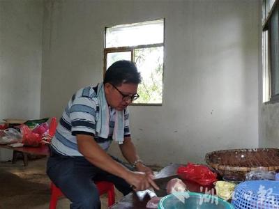 【防汛红榜】“无论走多远，这里都是我的根”嘉鱼能人高华彪丢下生意返乡助力防汛 
