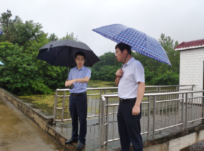县水库防汛指挥部赴官桥镇高铁岭镇检查水库防汛工作