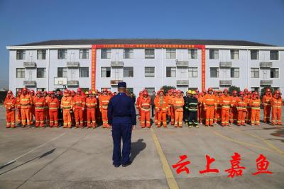 我县举行微型消防站比武竞赛活动