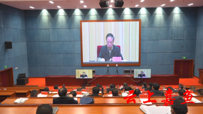 我县组织收听收看全省重点人群重点场所核酸检测应检尽检电视电话会