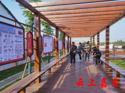 嘉鱼斥资300余万元建成5个多功能“公路驿站” 