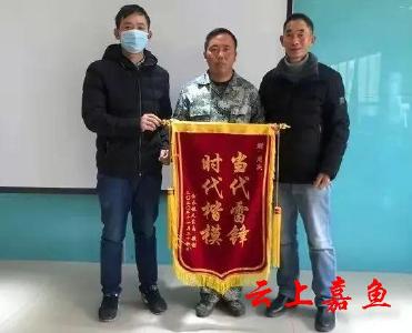 脱下军装，不脱军人本色