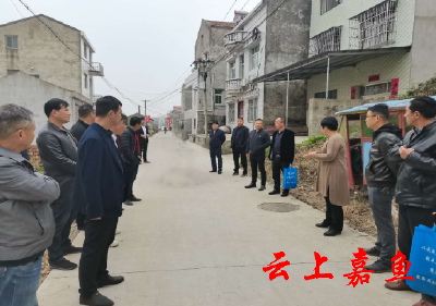 簰洲湾镇以拉练检查促考评