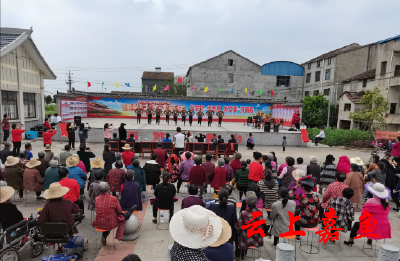 王家巷村组织文艺演出庆祝建党百年