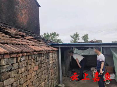 新街镇积极开展受灾情况核查工作 