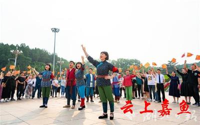 红色精神回荡红色圣地 经典歌剧《洪湖赤卫队》唱响西柏坡