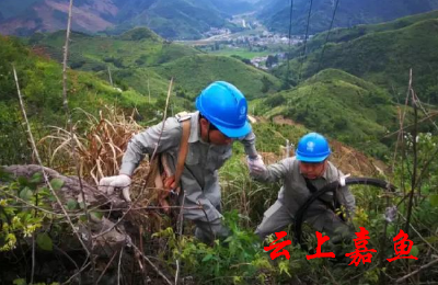 【身边的榜样】大山深处的“光明使者”