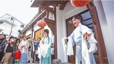 天津市青年京剧团专场演出纪念京剧大师张君秋诞辰101周年