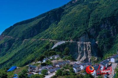 “走在康庄大道上”： 绘就全面小康文化底色 筑牢“中国之治”精神根基