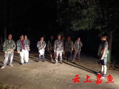 陆溪镇扎实开展治安巡逻 保障节前平安稳定