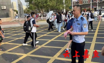 县禁毒办开展“禁毒宣传进校园”活动