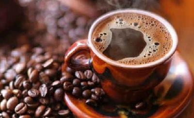 研究：每天摄入较多咖啡因可能让部分人青光眼风险上升