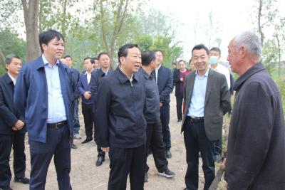 王远鹤到赤壁嘉鱼巡查长江时要求：落细落实长江大保护各项工作