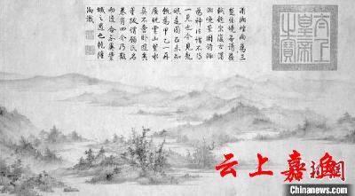 坚守卖挂历24年的“邱挂历”：冀复古风带动老挂历流行 