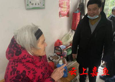 永金物业心系业主新春慰问送温暖