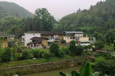 大山里的孩子们，音乐交织“奏出”快乐寒假