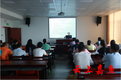 我县举办2022年集体协商“双要约”行动职工方协商代表培训班