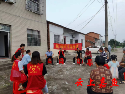 【下基层察民情解民忧暖民心】县政府办“村湾夜话”解决村民烦心事