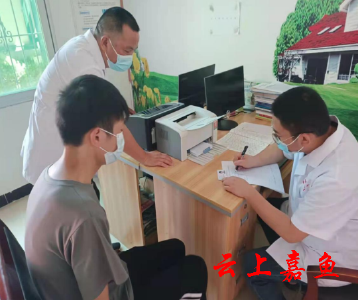 陆溪镇组织应征入伍青年开展初检初审工作