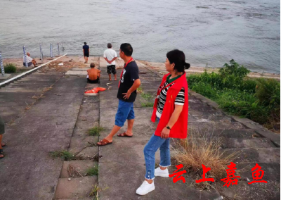 【人大代表在行动系列报道二十七】筑牢“防溺水”安全屏障——簰洲湾镇人大代表开展防溺水巡查