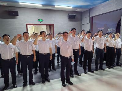 王永在咸宁市廉政教育馆开展警示教育活动时强调：警钟长鸣 引以为戒 让所作所为经得起时代的考验