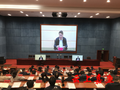 嘉鱼县学习“全省市厅级主要领导干部深入学习贯彻习近平总书记考察湖北重要讲话精神，推进落实省第十二次党代会决策部署专题培训班辅导内容”专题培训班开班