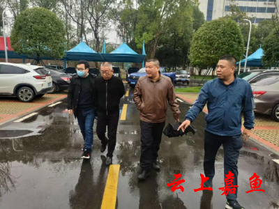 我县赴赤壁市交流学习市政基础设施维护管理经验
