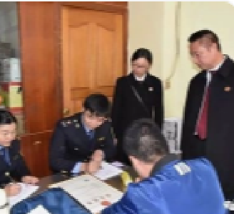 县司法局开展春节前社区矫正对象集中点检教育活动