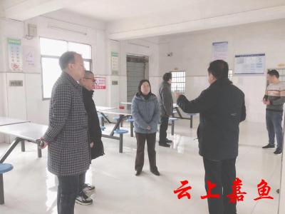 陆溪镇开展食品安全“两个责任”专项督导检查