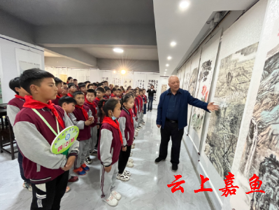 【文明嘉鱼】嘉鱼县实验小学开展书法学习活动