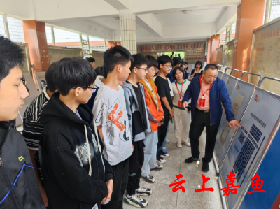红色教育进校园——簰洲湾镇人大第五代表小组开展代表行动
