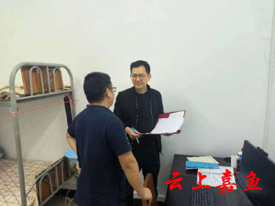 县国家保密局开展中高考试卷保密室安全检查工作
