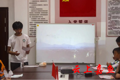 铭记历史 缅怀先烈 高校学子开展红色教育