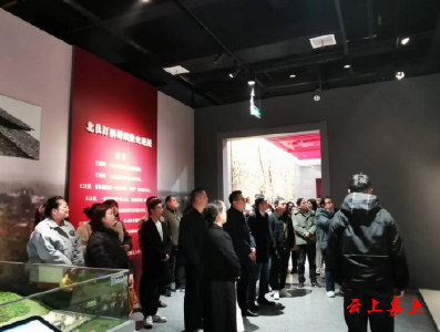嘉鱼县总工会开展庆“三八”“巾帼心向党·奋进新征程”红色教育活动