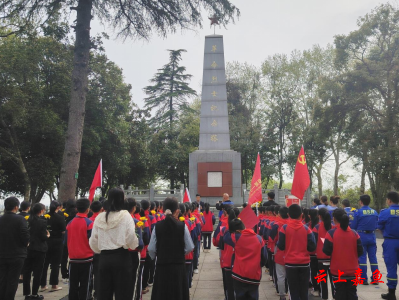 【我们的节日·精神的家园】鱼岳镇樱花社区：缅怀革命先烈 传承红色基因