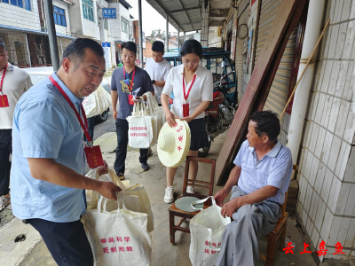 高铁岭镇人大：发挥代表作用助力平安建设