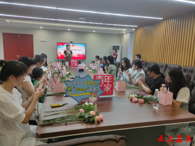 共青团嘉鱼县委：“青年夜校”点亮梦想之光为青年发展注入新动力