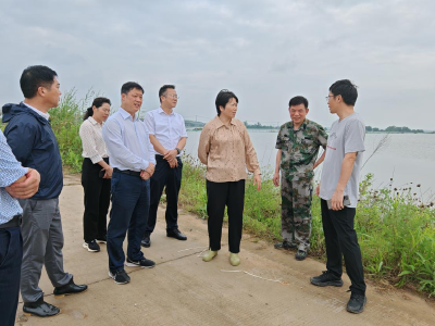 市领导来我县检查河湖长制和防汛工作